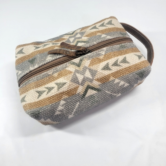 Hopofly Southwest Geometric Pattern Dopp Kit Travel Toiletry Bag Pouch - Picture 1 of 7